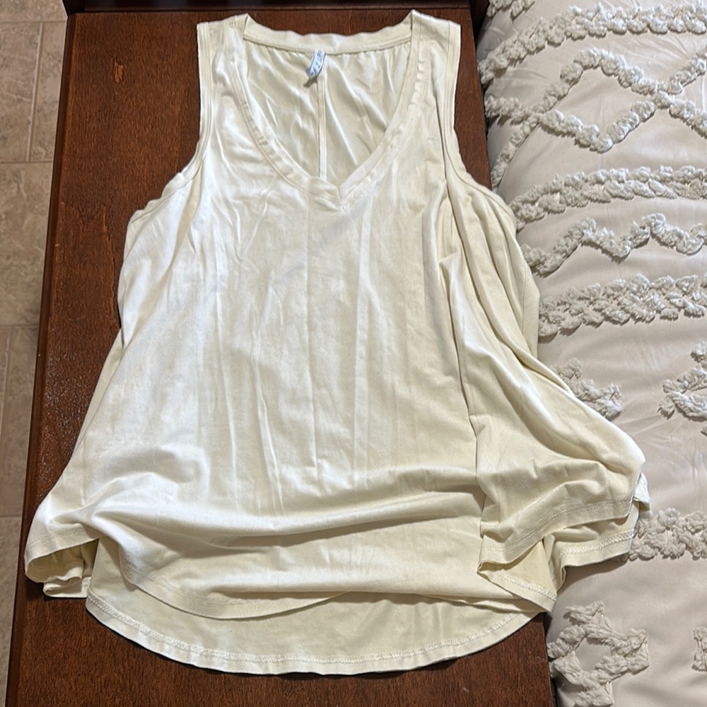 NWOT Z Supply Cream Relaxed Soft Sleeveless Tank Top